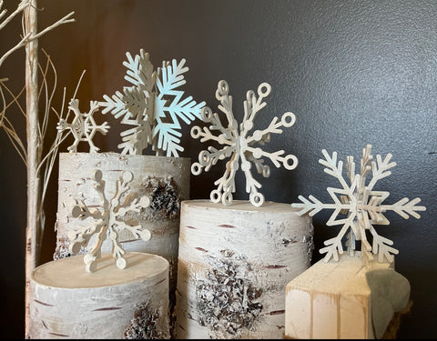 DIY- 3D Snowflakes